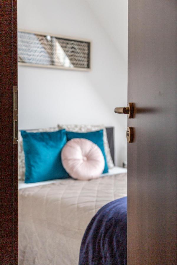 Deluxe Central Quentin Apartment 3Bedrm, 2Bathrm Budapest Exterior photo
